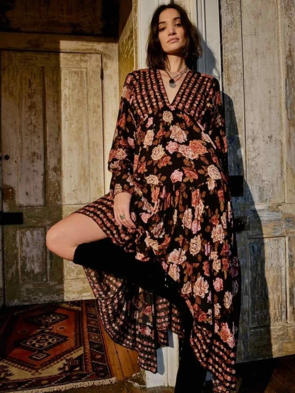 Free People Women's Floral Maxi Dress Long Sleeve Deep V-neck Small Rows of Rose